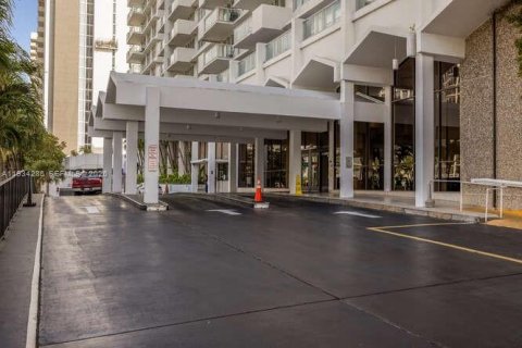 Copropriété à vendre à Miami Beach, Floride: 1 chambre, 86.4 m2 № 1993151 - photo 21