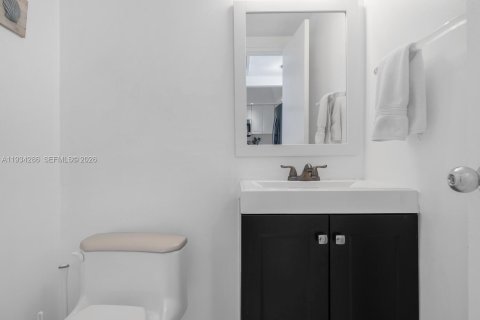 Купить кондоминиум в Майами-Бич, Флорида 1 спальня, 86.4м2, № 1993151 - фото 24