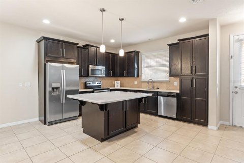 House in Orlando, Florida 3 bedrooms, 150.59 sq.m. № 1912950 - photo 13