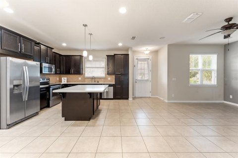 House in Orlando, Florida 3 bedrooms, 150.59 sq.m. № 1912950 - photo 12