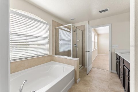 House in Orlando, Florida 3 bedrooms, 150.59 sq.m. № 1912950 - photo 24
