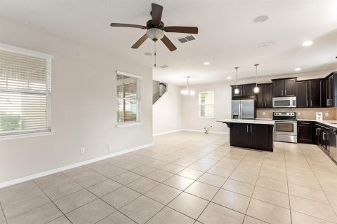 House in Orlando, Florida 3 bedrooms, 150.59 sq.m. № 1912950 - photo 11