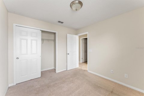 House in Orlando, Florida 3 bedrooms, 150.59 sq.m. № 1912950 - photo 18