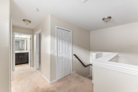 House in Orlando, Florida 3 bedrooms, 150.59 sq.m. № 1912950 - photo 16