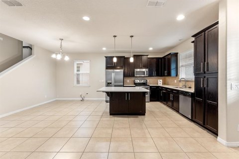 House in Orlando, Florida 3 bedrooms, 150.59 sq.m. № 1912950 - photo 9