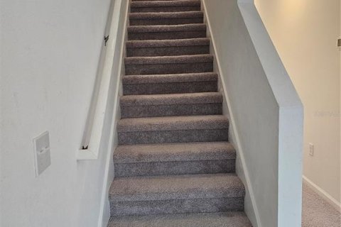 Casa en alquiler en Minneola, Florida, 3 dormitorios, 180.14 m2 № 1798100 - foto 14