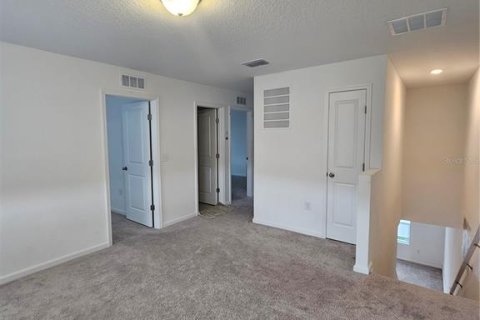 Casa en alquiler en Minneola, Florida, 3 dormitorios, 180.14 m2 № 1798100 - foto 16