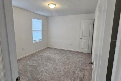 Casa en alquiler en Minneola, Florida, 3 dormitorios, 180.14 m2 № 1798100 - foto 17
