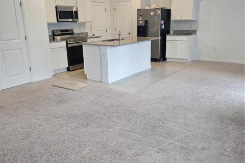 Casa en alquiler en Minneola, Florida, 3 dormitorios, 180.14 m2 № 1798100 - foto 13
