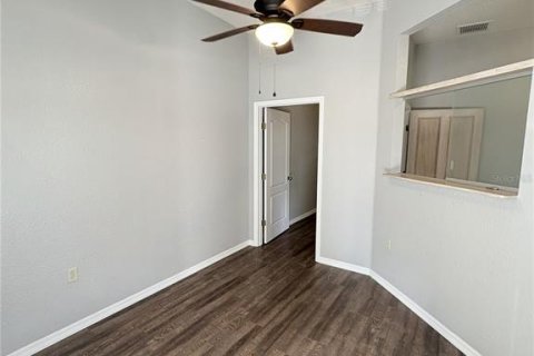 Immobilier commercial à Ocala, Floride 65.96 m2 № 2298139