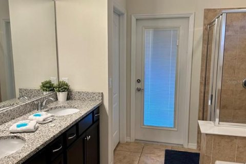 Villa ou maison à vendre à Kissimmee, Floride: 8 chambres, 375.42 m2 № 2125637 - photo 18