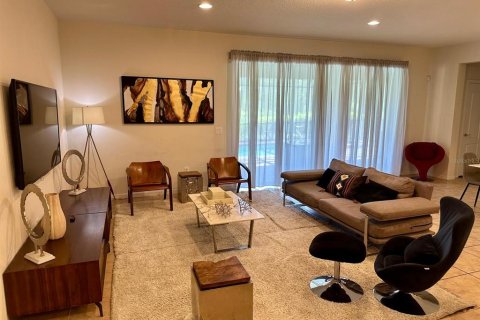 Villa ou maison à vendre à Kissimmee, Floride: 8 chambres, 375.42 m2 № 2125637 - photo 7