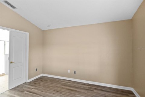 Casa en alquiler en Clermont, Florida, 4 dormitorios, 156.45 m2 № 1904409 - foto 16