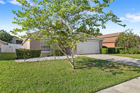Casa en alquiler en Clermont, Florida, 4 dormitorios, 156.45 m2 № 1904409 - foto 2