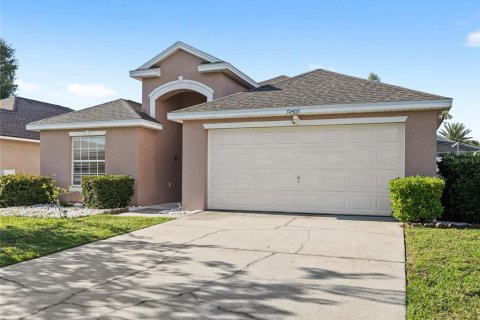 Casa en alquiler en Clermont, Florida, 4 dormitorios, 156.45 m2 № 1904409 - foto 1