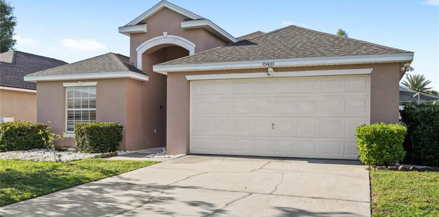 Casa en Clermont, Florida 4 dormitorios, 156.45 m2 № 1904409