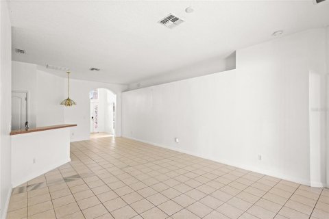Casa en alquiler en Clermont, Florida, 4 dormitorios, 156.45 m2 № 1904409 - foto 13