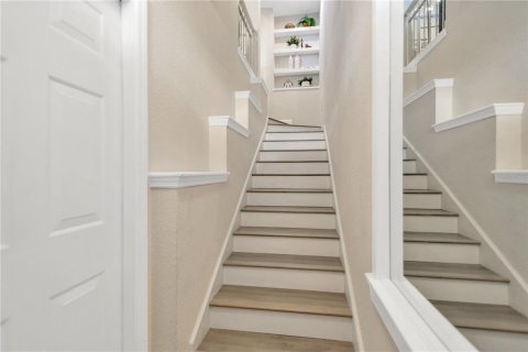 Copropriété à vendre à Tampa, Floride: 3 chambres, 140.65 m2 № 1918909 - photo 2