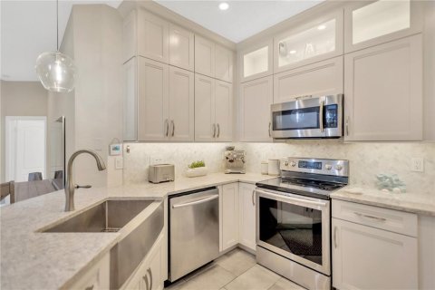 Copropriété à vendre à Tampa, Floride: 3 chambres, 140.65 m2 № 1918909 - photo 5