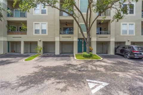 Copropriété à vendre à Tampa, Floride: 3 chambres, 140.65 m2 № 1918909 - photo 23