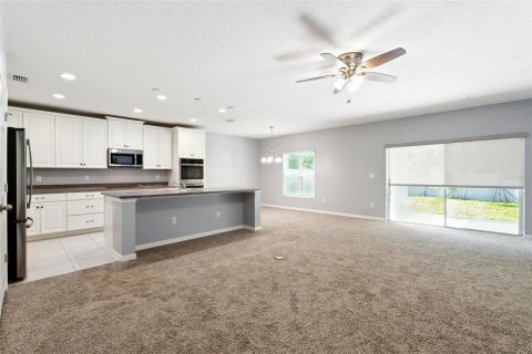 House in Eustis, Florida 4 bedrooms, 192.68 sq.m. № 1847818 - photo 18