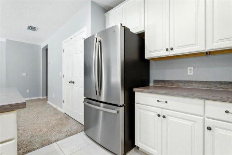 House in Eustis, Florida 4 bedrooms, 192.68 sq.m. № 1847818 - photo 11