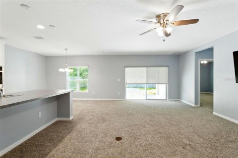 House in Eustis, Florida 4 bedrooms, 192.68 sq.m. № 1847818 - photo 17