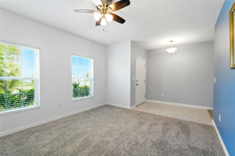 House in Eustis, Florida 4 bedrooms, 192.68 sq.m. № 1847818 - photo 9