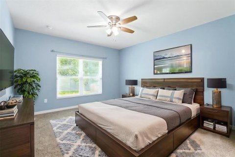 House in Eustis, Florida 4 bedrooms, 192.68 sq.m. № 1847818 - photo 25