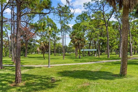 Villa ou maison à vendre à Saint Petersburg, Floride: 3 chambres, 98.1 m2 № 1909807 - photo 27