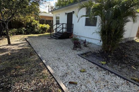 Villa ou maison à vendre à Fort Lauderdale, Floride: 4 chambres, 77.29 m2 № 2243293 - photo 11