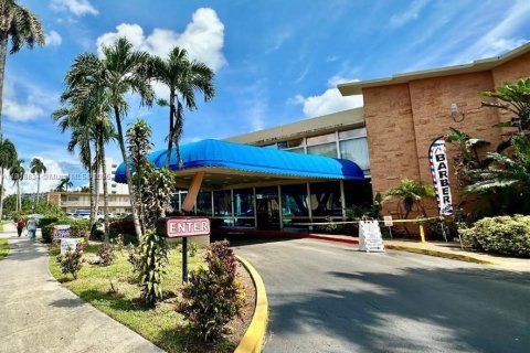 Condominio en venta en Hallandale Beach, Florida, 1 dormitorio, 32.33 m2 № 1973349 - foto 9