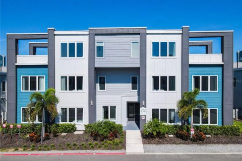 Condo à Four Corners, Floride, 5 chambres  № 2118322