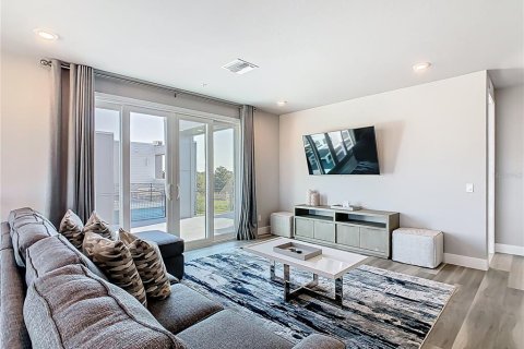 Condominio en alquiler en Four Corners, Florida, 5 dormitorios, 244.33 m2 № 2118322 - foto 21