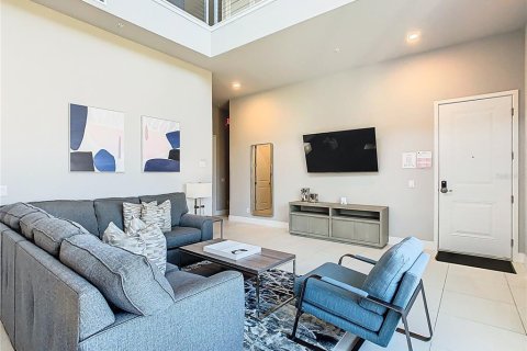 Condominio en alquiler en Four Corners, Florida, 5 dormitorios, 244.33 m2 № 2118322 - foto 5