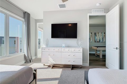 Condominio en alquiler en Four Corners, Florida, 5 dormitorios, 244.33 m2 № 2118322 - foto 28