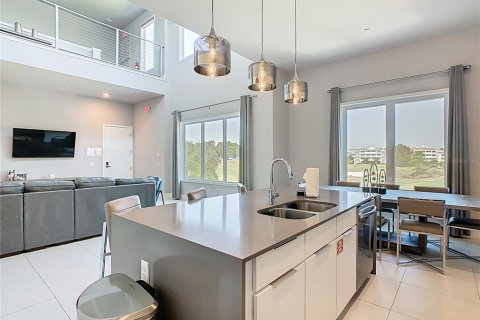 Condominio en alquiler en Four Corners, Florida, 5 dormitorios, 244.33 m2 № 2118322 - foto 15