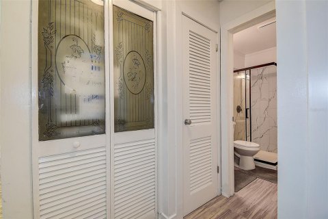 Villa ou maison à vendre à Saint Petersburg, Floride: 5 chambres, 176.24 m2 № 2199892 - photo 20