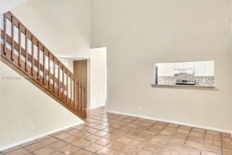 House in Weston, Florida 2 bedrooms, 130.99 sq.m. № 1984249 - photo 25