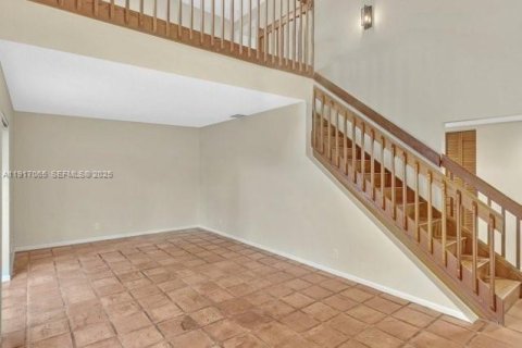 House in Weston, Florida 2 bedrooms, 130.99 sq.m. № 1984249 - photo 22