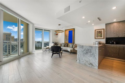 Condominio en alquiler en Key Biscayne, Florida, 3 dormitorios, 341.88 m2 № 1993813 - foto 6