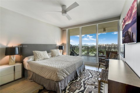 Condominio en alquiler en Key Biscayne, Florida, 3 dormitorios, 341.88 m2 № 1993813 - foto 27