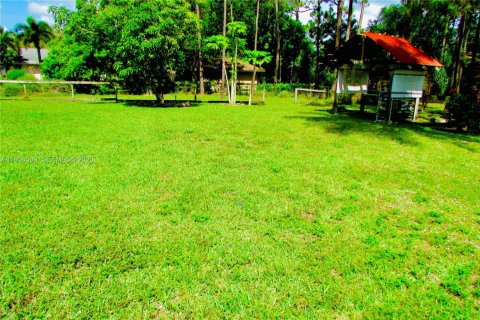 Villa ou maison à vendre à West Palm Beach, Floride: 3 chambres, 189.61 m2 № 2007296 - photo 21