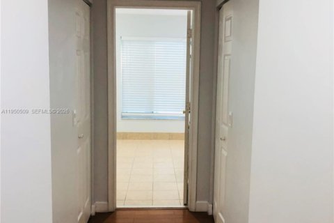 Villa ou maison à vendre à West Palm Beach, Floride: 3 chambres, 189.61 m2 № 2007296 - photo 10