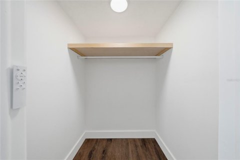 Купить виллу или дом в Ларго, Флорида 8 комнат, 103.31м2, № 2152290 - фото 19