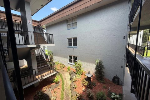 Condo in Winter Haven, Florida, 3 bedrooms  № 2222604 - photo 18