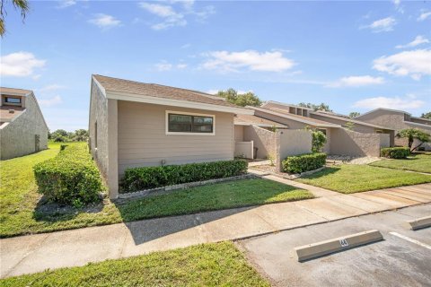 Condominio en alquiler en Mulberry, Florida, 3 dormitorios, 114.08 m2 № 1793332 - foto 2