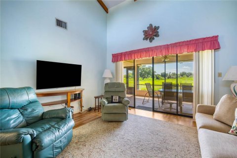 Condominio en alquiler en Mulberry, Florida, 3 dormitorios, 114.08 m2 № 1793332 - foto 12