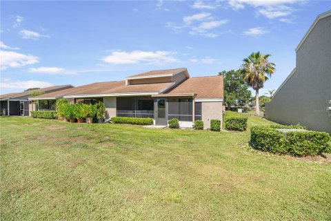 Condominio en alquiler en Mulberry, Florida, 3 dormitorios, 114.08 m2 № 1793332 - foto 21