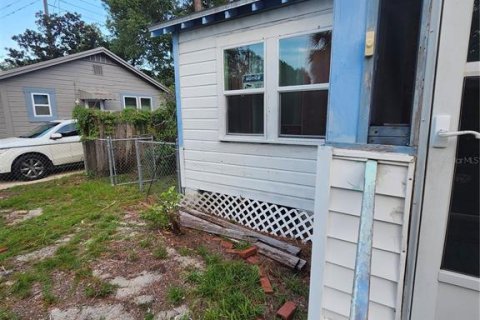 House in Gainesville, Florida 2 bedrooms, 75.81 sq.m. № 2220772 - photo 10